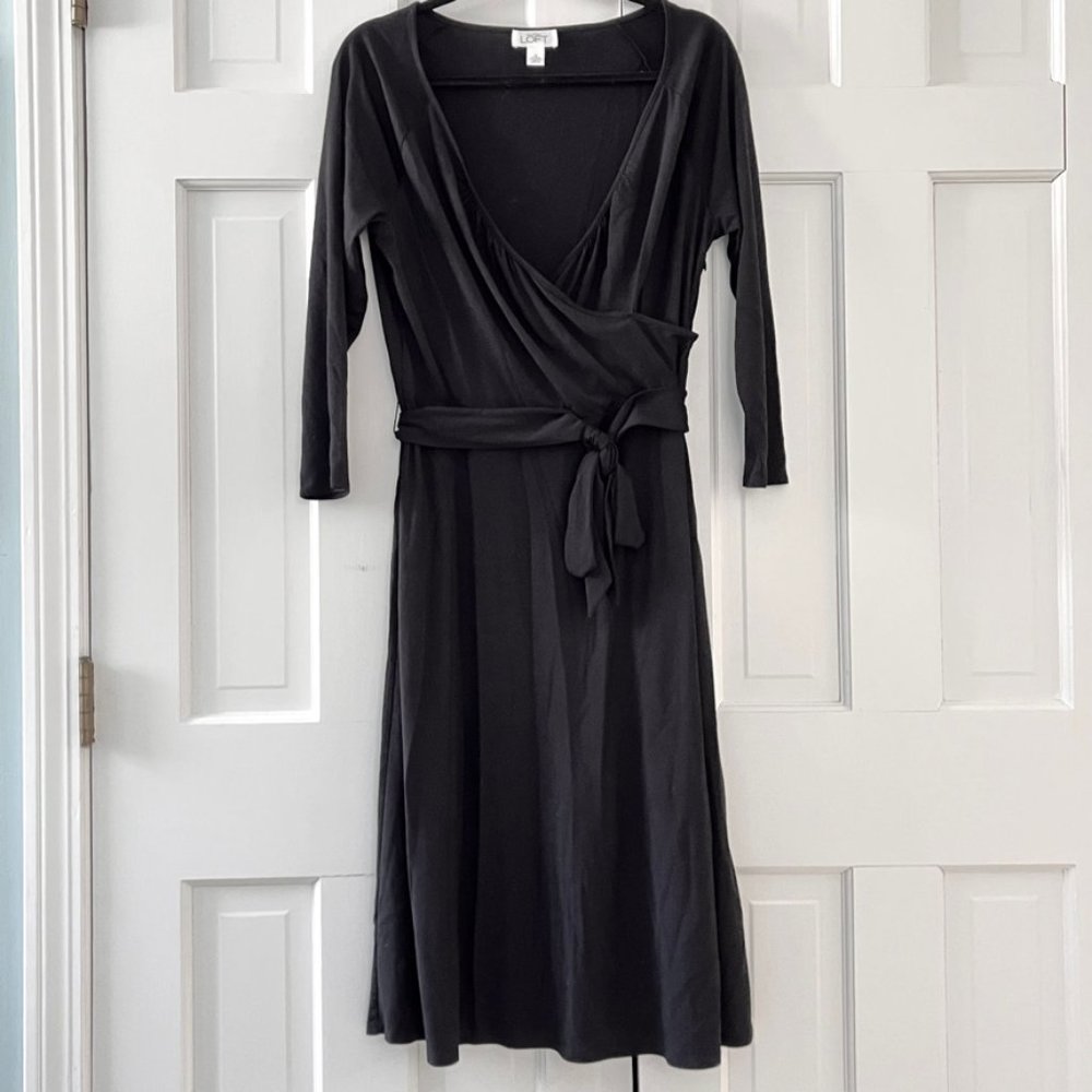 Ann Taylor LOFT | Soft knit black wrap dress